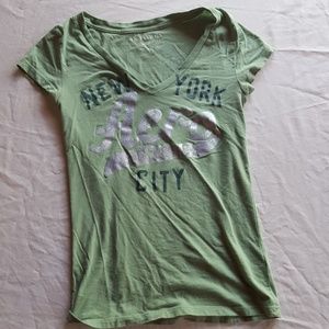 Tee shirt